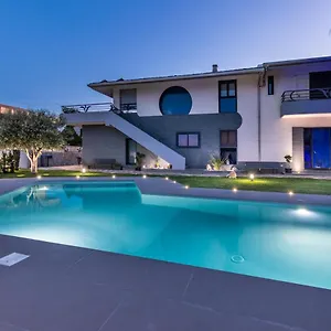  Hébergement de vacances Teocrito Piscina & Mare